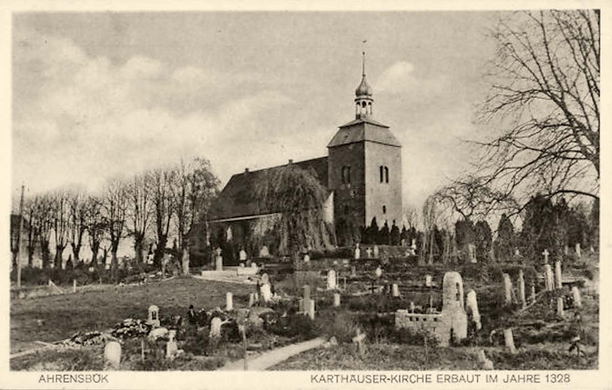 Ahrensbök. Karthäuser Kirche erbaut im Jahre 1328 mit Friedhof, 1932