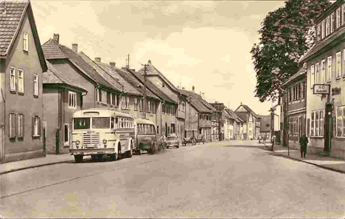 Amt Wachsenburg. Ichtershausen - Blick in die Ernst-Thälmann-Strasse, 1961