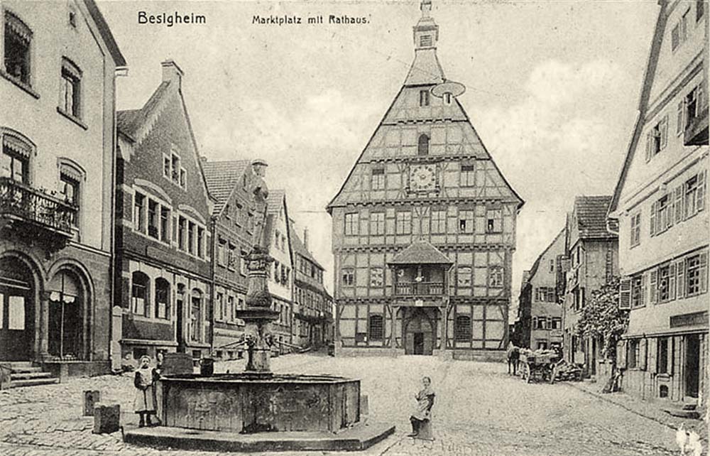 Besigheim. Marktplatz mit Rathaus, 1910