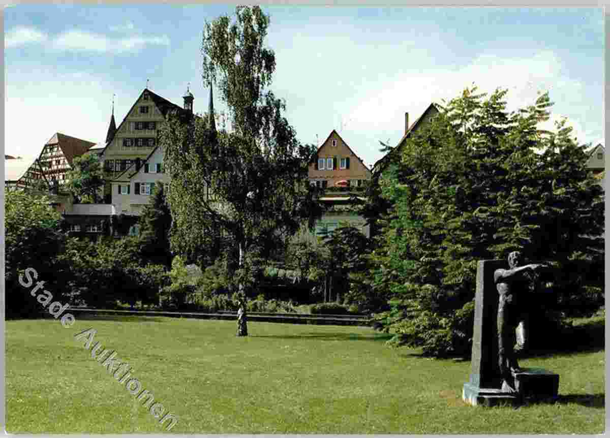 Bietigheim-Bissingen. Panorama der Stadt mit Denkmal