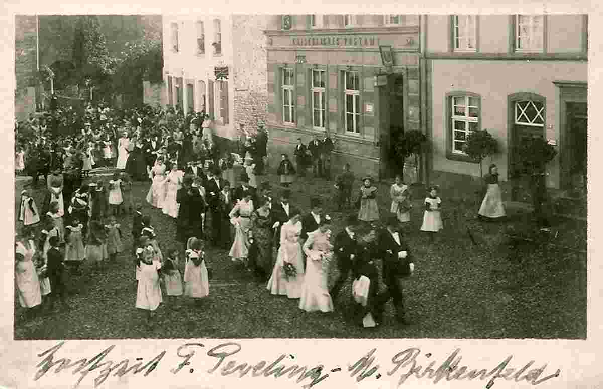 Birkenfeld. Panorama von Straße, 1905