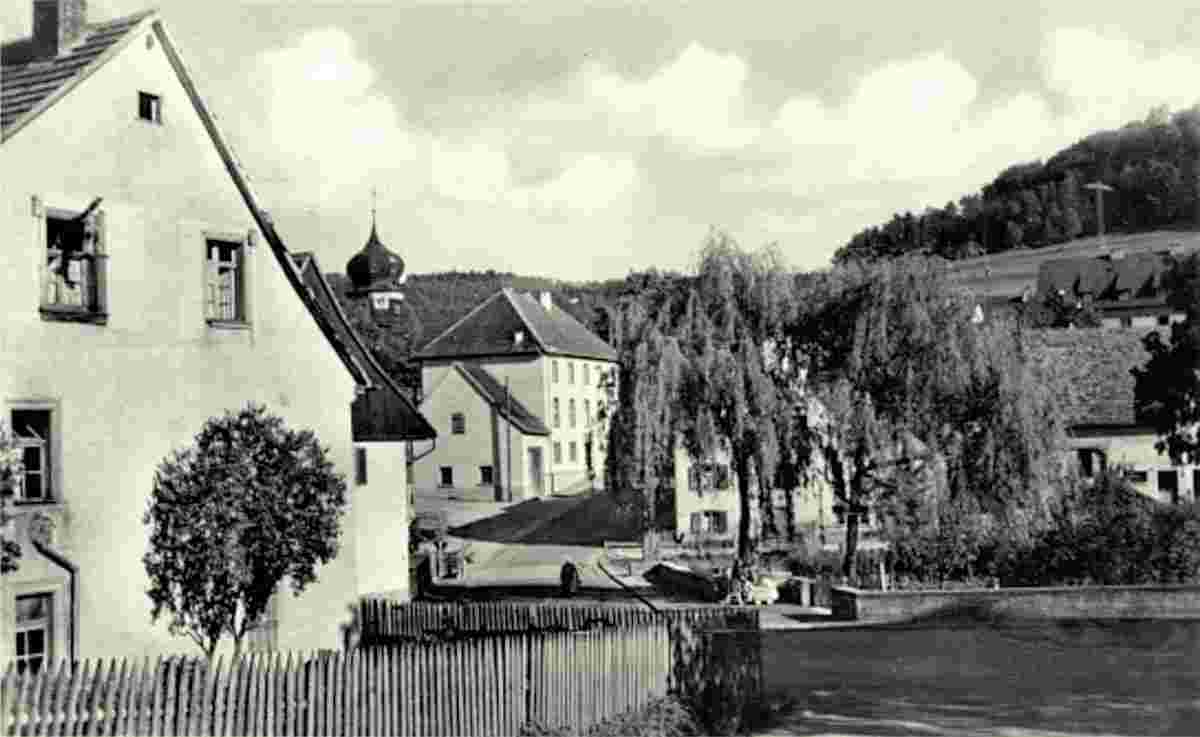 Blumberg. Gänseliesel Brunnen