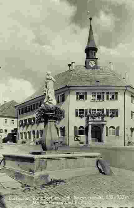 Bonndorf. Marktbrunnen und Rathaus