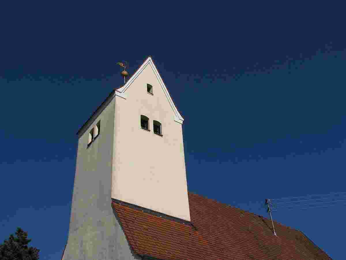 Börslingen. Kirche Sankt Bernhard