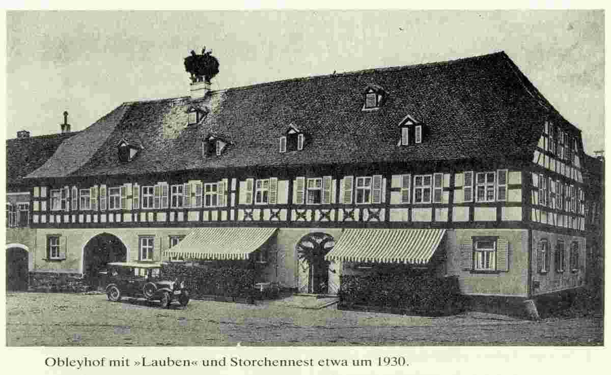 Baunach. Obleyhof mit 'Lauben' und Storchennest etwa um 1930