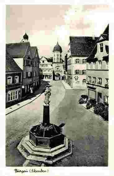 Burgau. Blick auf den Brunnen