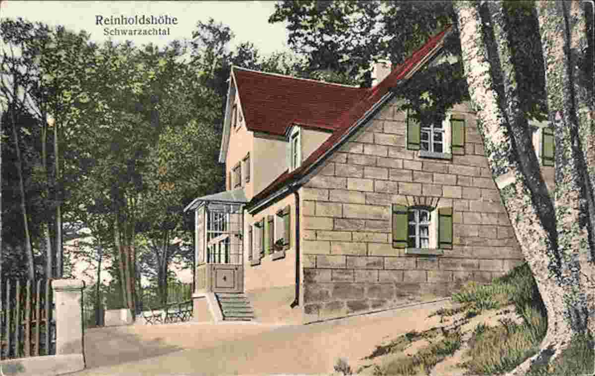 Burgthann. Reinholdshöhe in Schwarzachtal