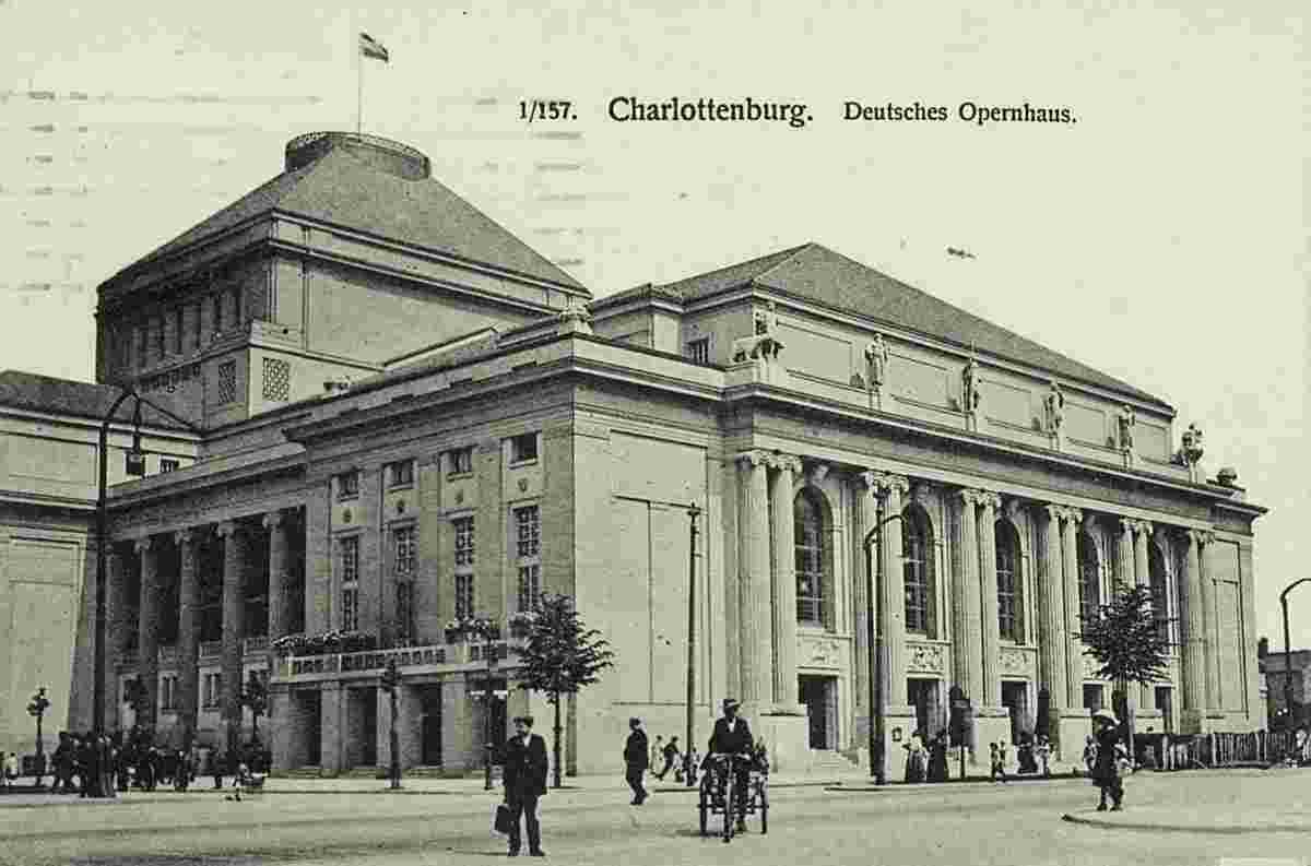 Berlin. Charlottenburg. Deutsches Opernhaus