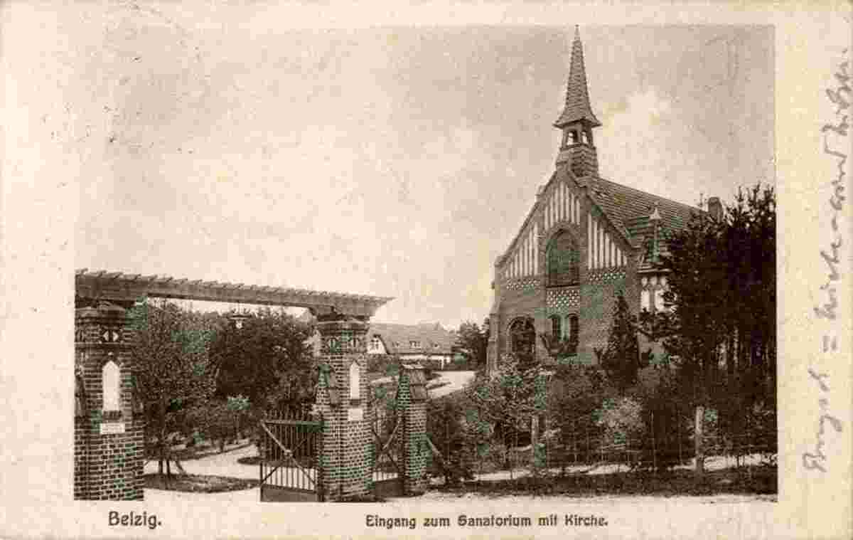 Bad Belzig. Sanatorium mit Kirche, Eingang, 1922