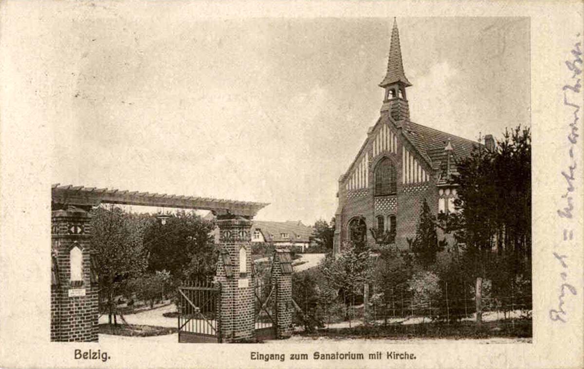 Bad Belzig. Sanatorium mit Kirche, Eingang, 1922