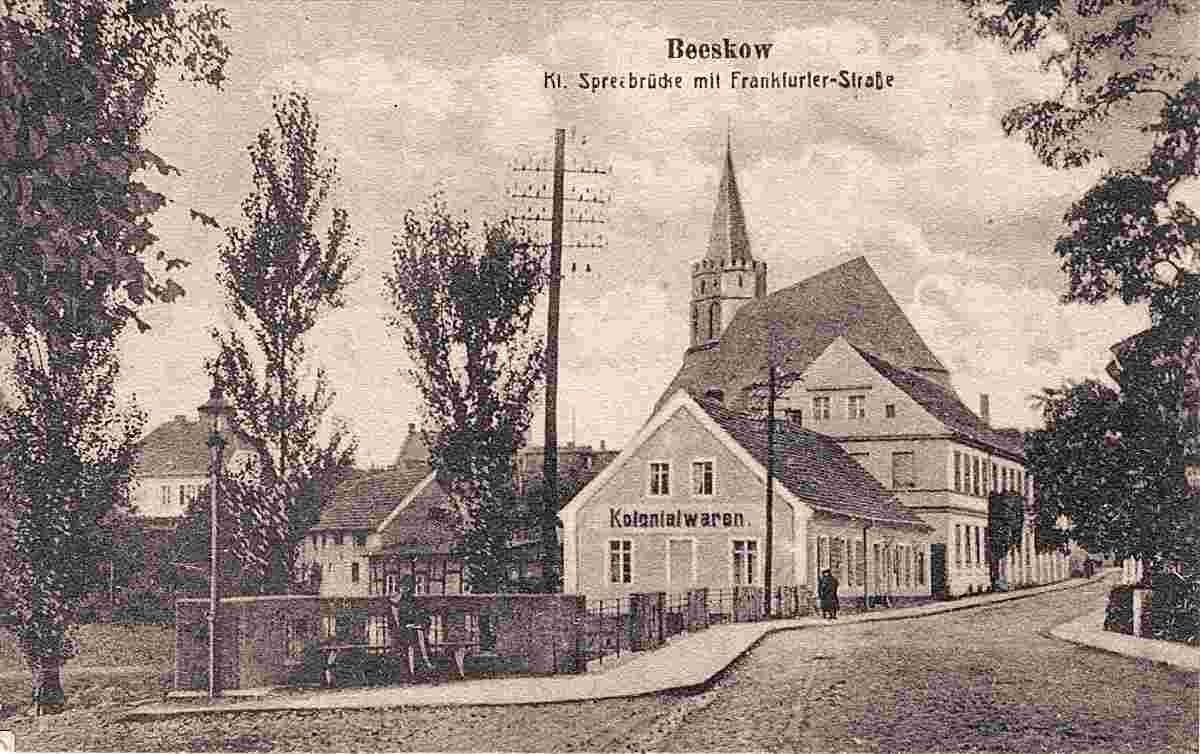 Beeskow. Kleine Spreebrücke am Frankfurter Straße, Kolonialwaren