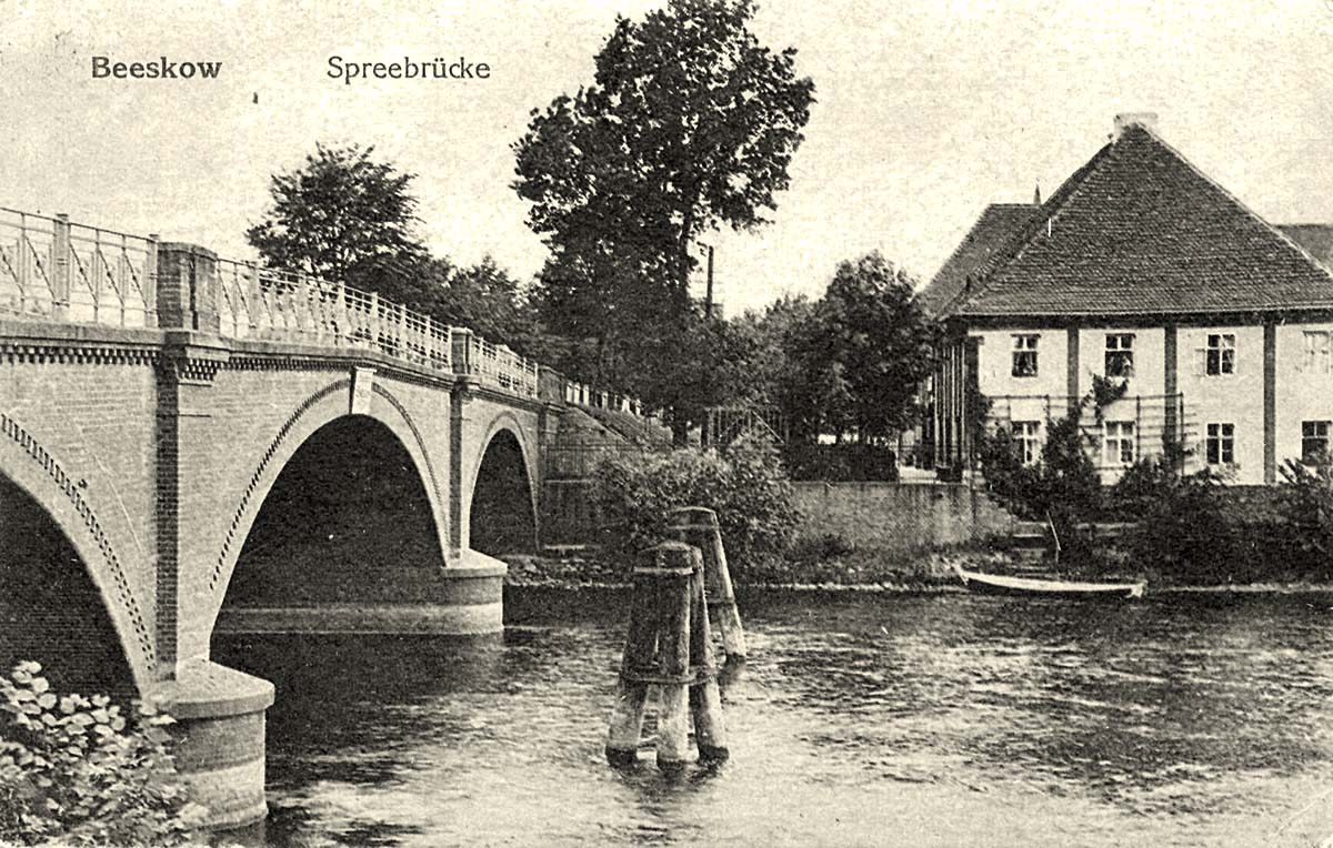 Beeskow. Spreebrücke