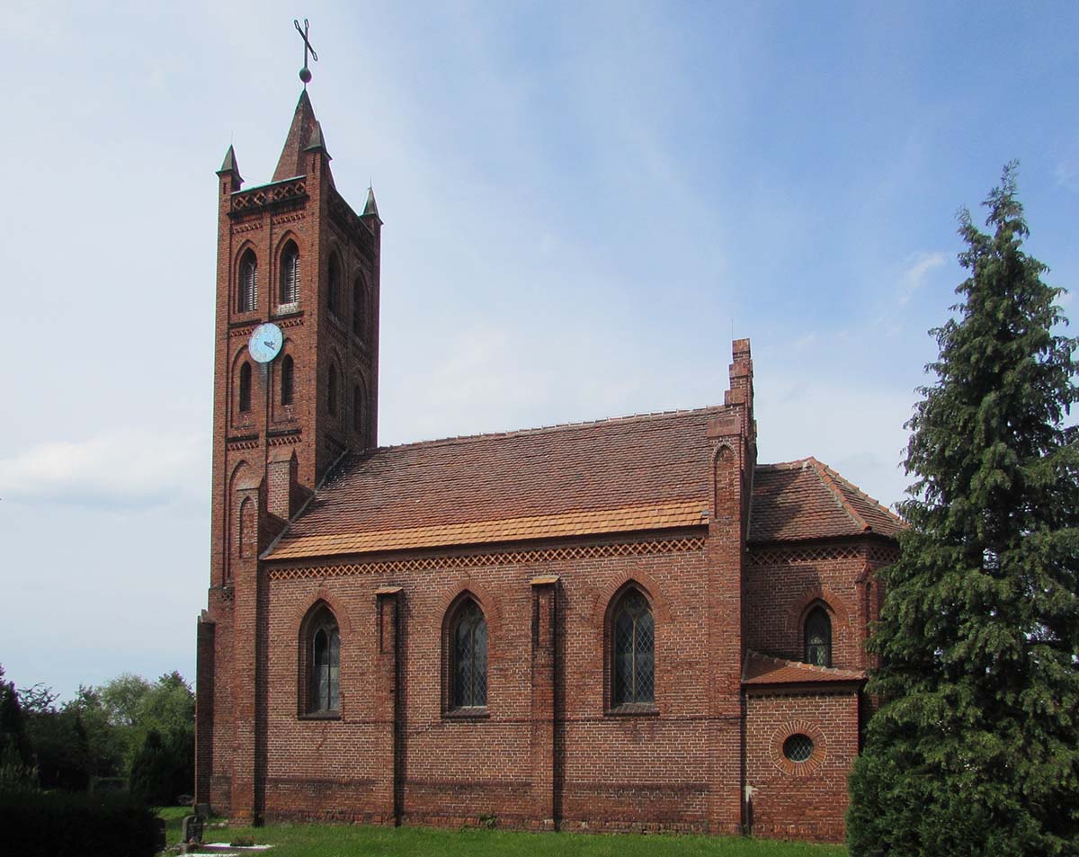 Bensdorf. Vehlen - Kirche