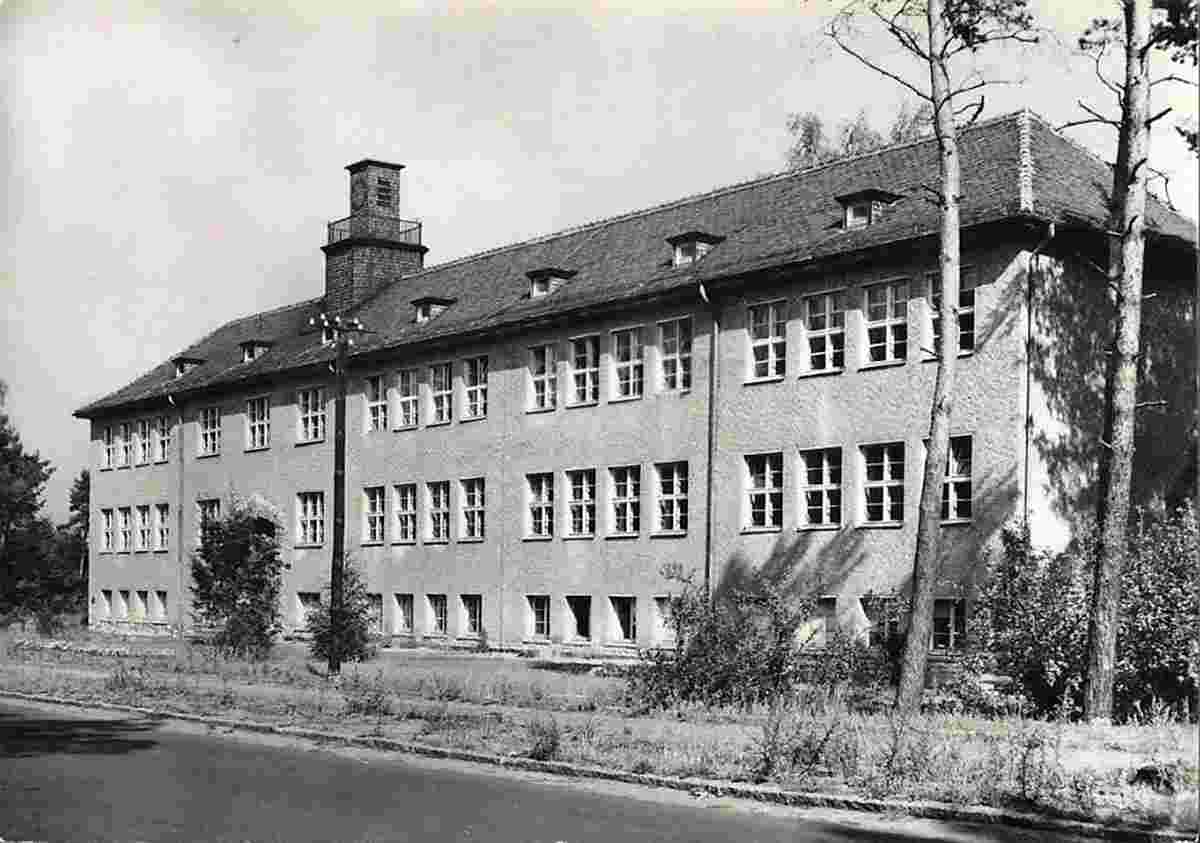 Birkenwerder. Oberschule, 1970