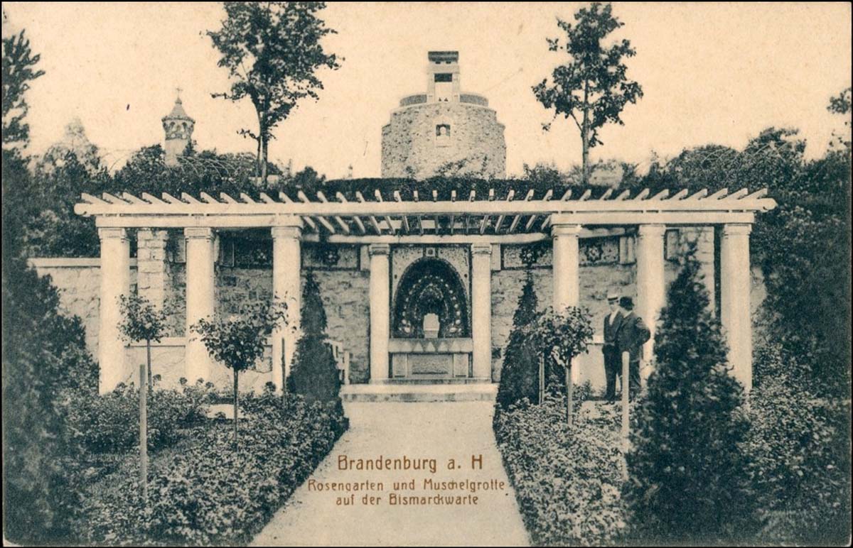 Brandenburg an der Havel. Bismarckwarte - Muschelgrotte und Rosengarten, 1916