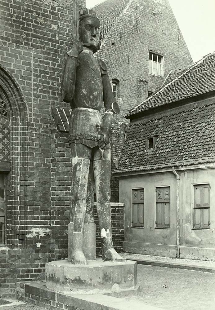 Brandenburg an der Havel. Roland, datierung - 1474, 1954