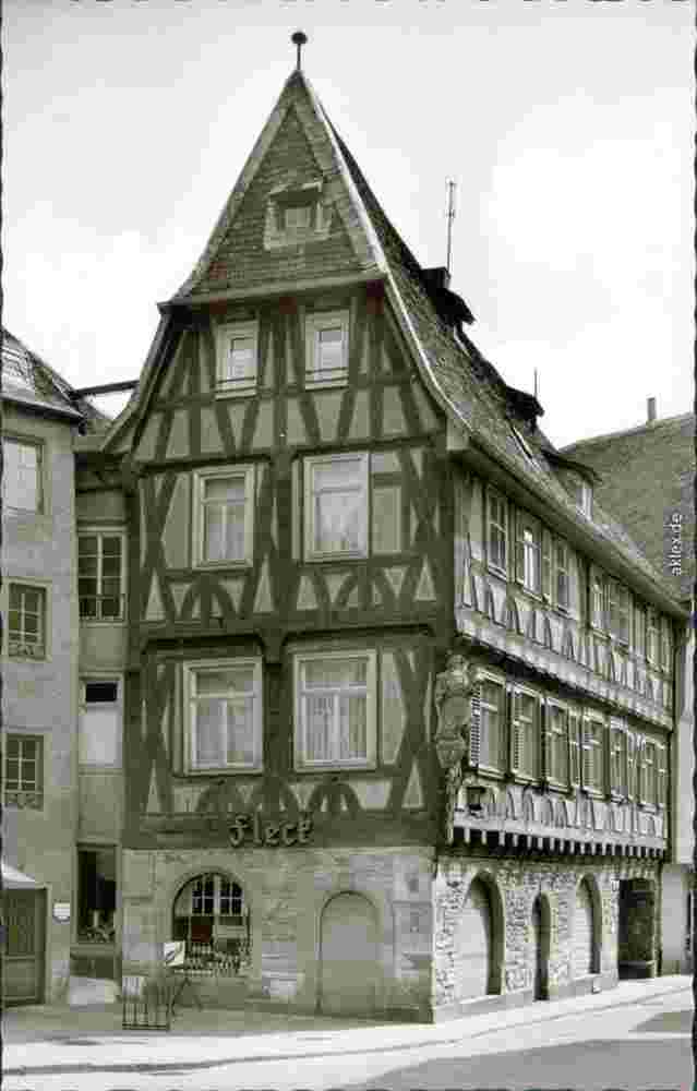 Bensheim. Fachwerkhaus am Marktplatz, 1967