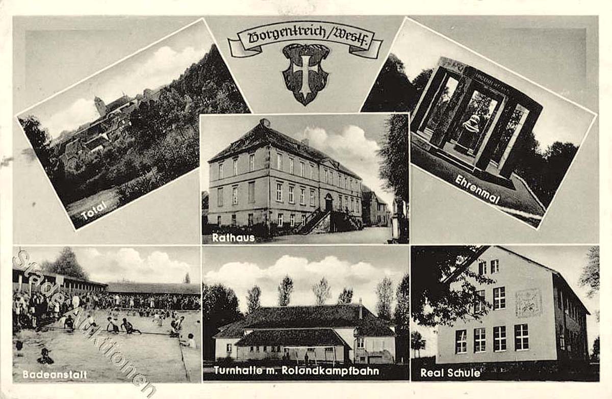 Borgentreich. Rathaus, Realschule und Ehrenmal