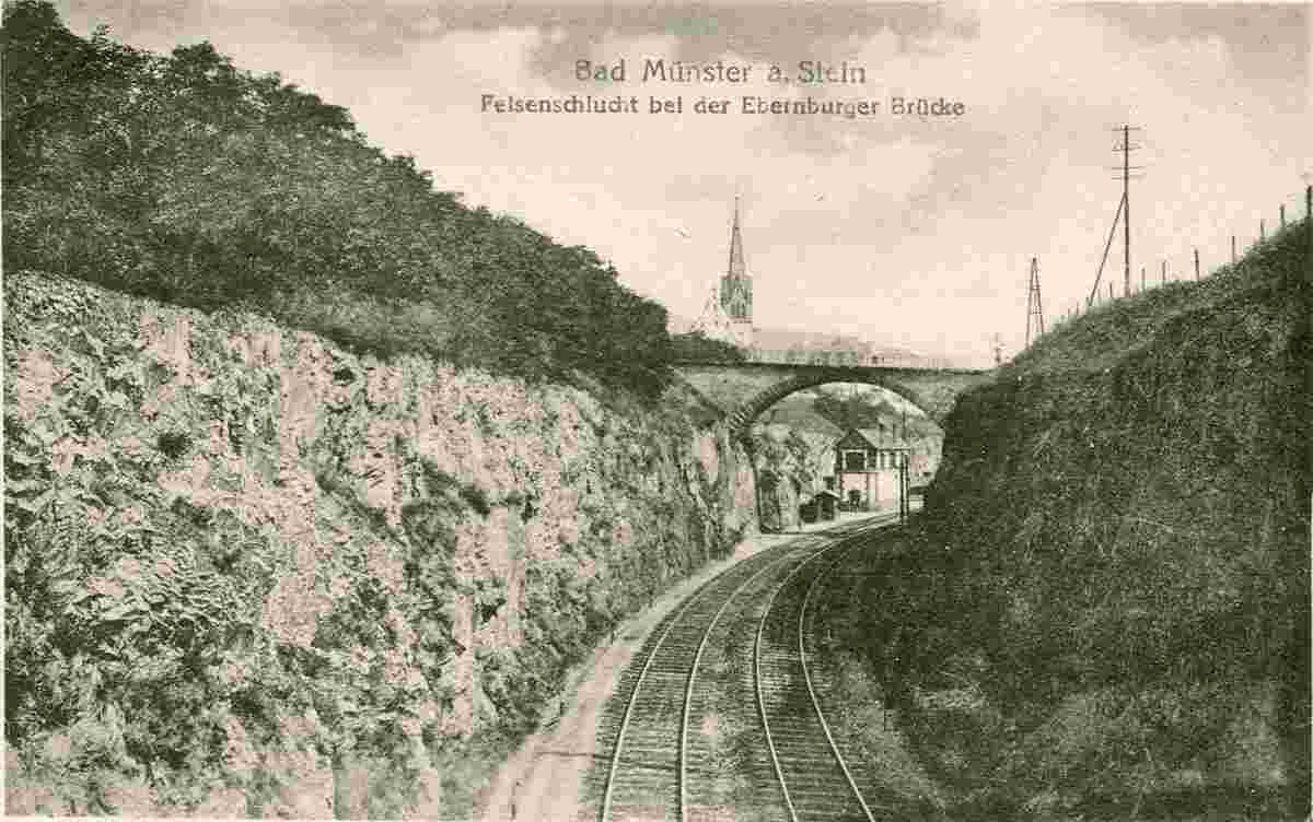 Bad Münster am Stein-Ebernburg. Felsenschlucht bei Ebernburger Brucke, circa 1900