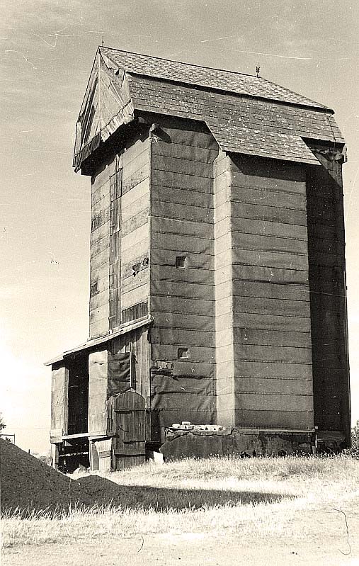 Beilrode. Döbrichau - Paltrockmühle (1872 als Bockmühle erbaut), 1975
