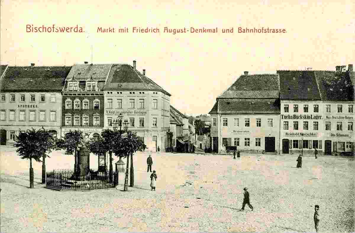 Bischofswerda. Markt mit Friedrich-August-Denkmal und Bahnhofstraße, 1903