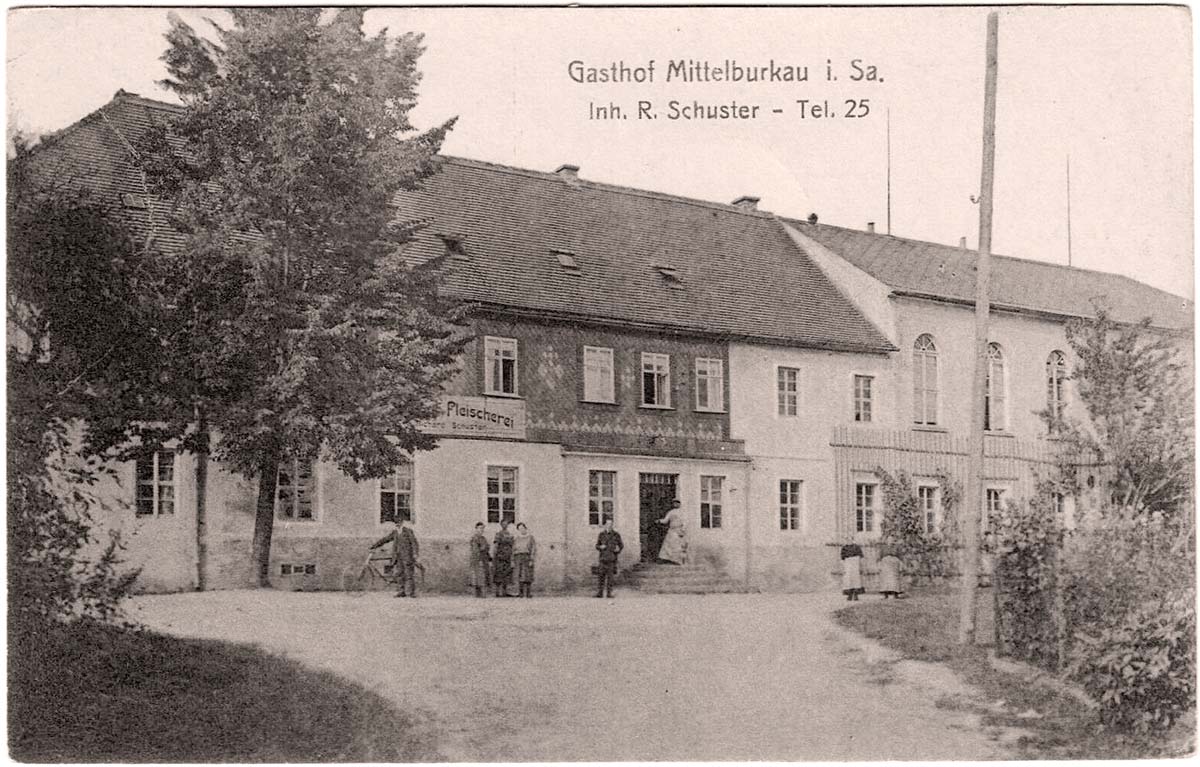 Burkau (Porchow). Gasthof Mittel-Burkau, Inhaber R. Schuster, um 1920