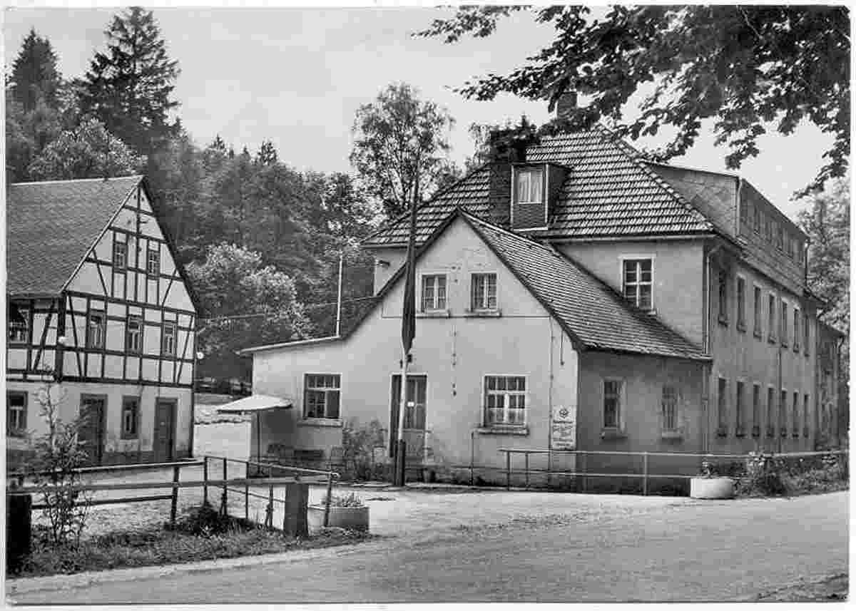 Bad Schmiedeberg. Geschwister Scholl, 1972