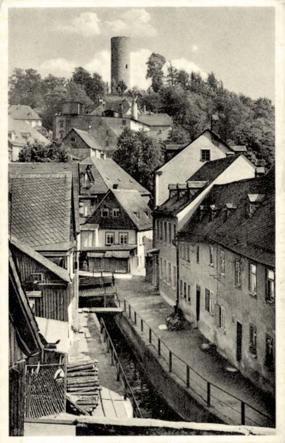 Bad Lobenstein. Häuser am Koselbach