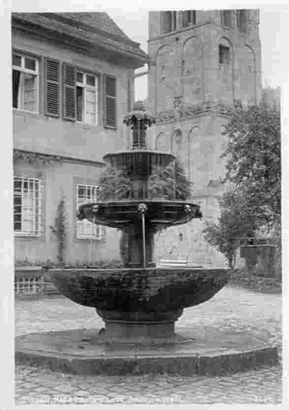 Calw. Klosterbrunnen, um 1950