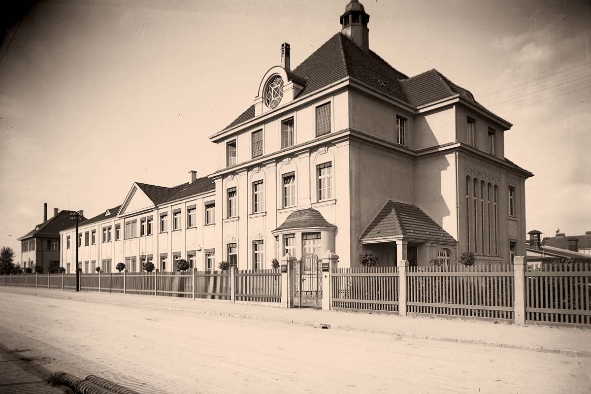Coswig (Sachsen). Brockwitz - Verwaltungsgebäude von Chemische Werke, um 1910