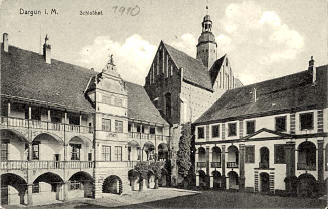 Dargun. Schloßhof, 1910