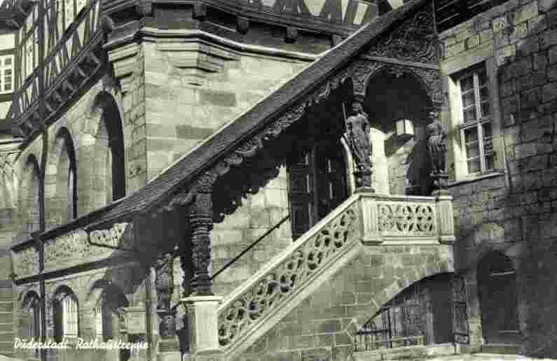 Duderstadt. Rathaustreppe, um 1950