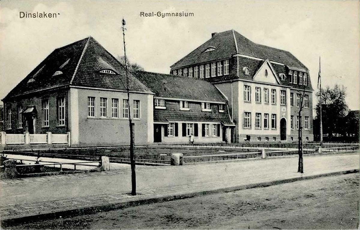 Dinslaken. Real-Gymnasium