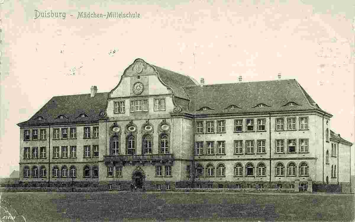 Duisburg. Mädchen-Mittelschule, 1915