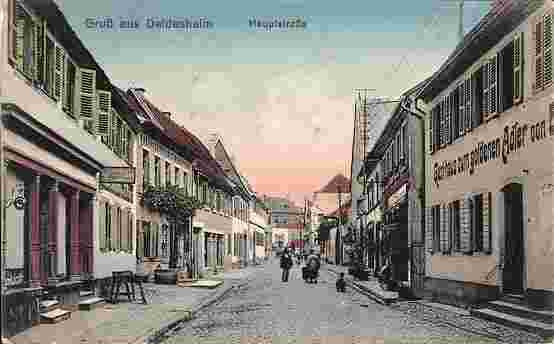 Deidesheim. Hauptstraße mit Gasthaus zum goldener Anker