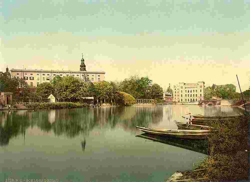 Dessau. Herzogliche Schloß und Mühle, um 1890