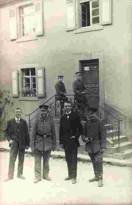 Efringen-Kirchen. Welmlingen - Soldaten und Rekruten, 1917