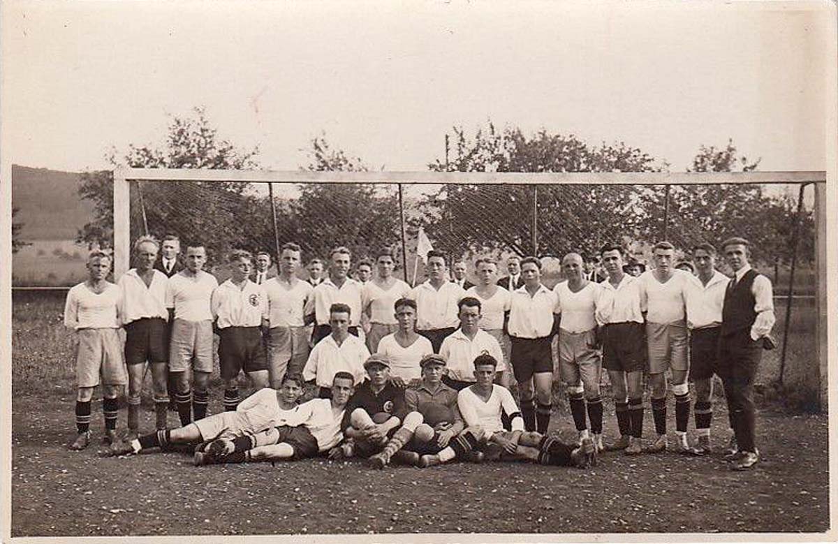 Eislingen (Fils). Fußballmannschaft Verein, um 1925