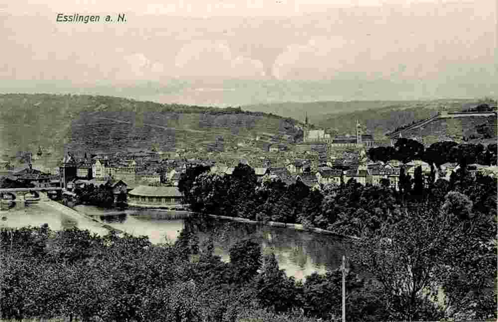 Esslingen am Neckar. Panorama von Stadt und Fluss