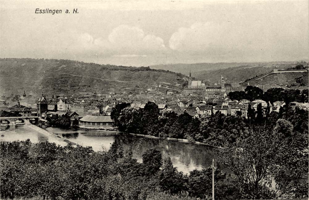 Esslingen am Neckar. Panorama von Stadt und Fluss
