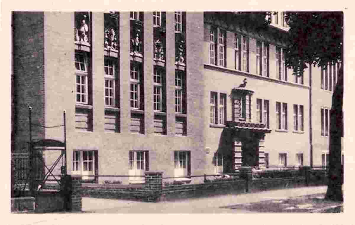 Eichwalde. Einheitsschule und Oberschule