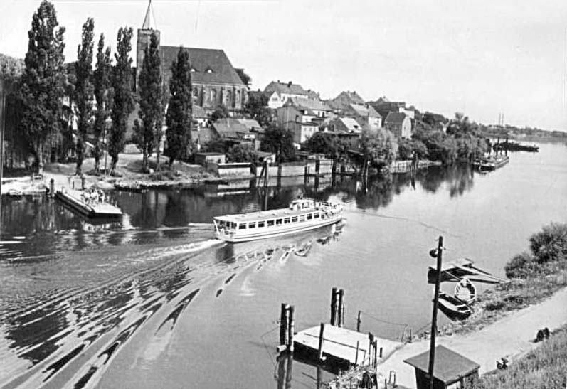 Eisenhüttenstadt. Oder-Spree-Kanal, 1973