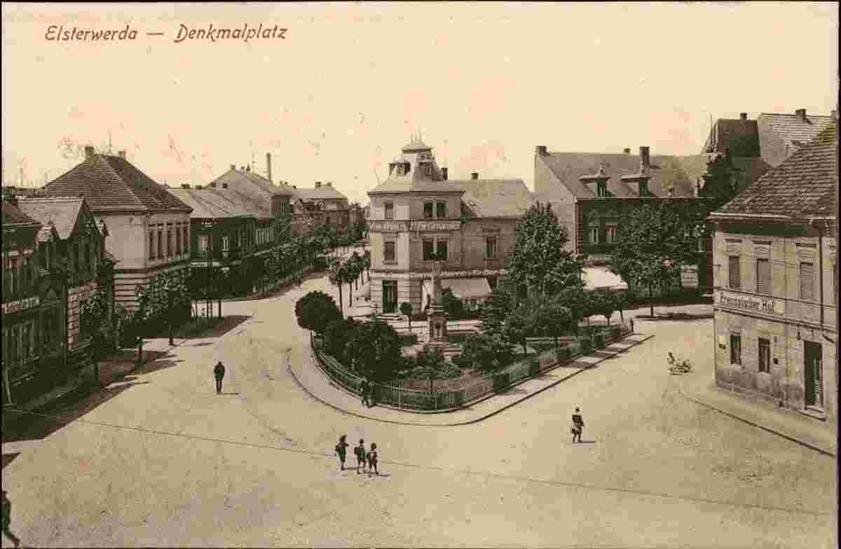 Elsterwerda. Denkmalplatz mit Kaufhaus, 1918