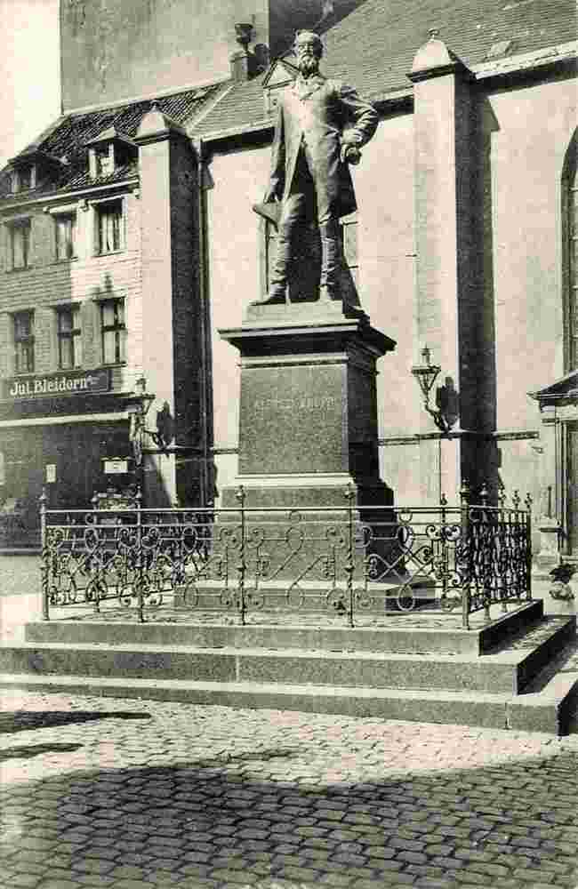 Essen. Alfred Krupp Denkmal
