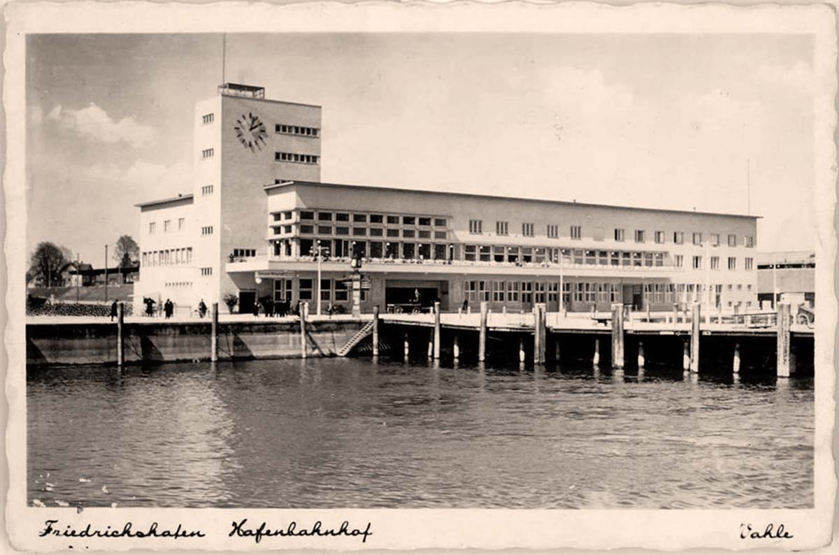 Friedrichshafen. Hafenbahnhof