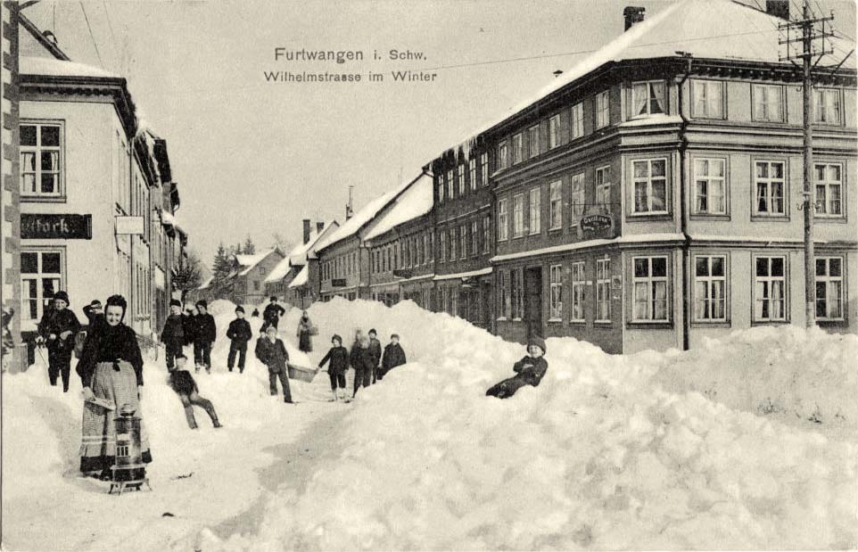 Furtwangen im Schwarzwald. Wilhelmstraße im Winter