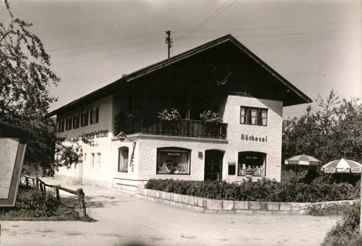 Feldkirchen-Westerham. Haus Winkler, Bäckerei, 1956