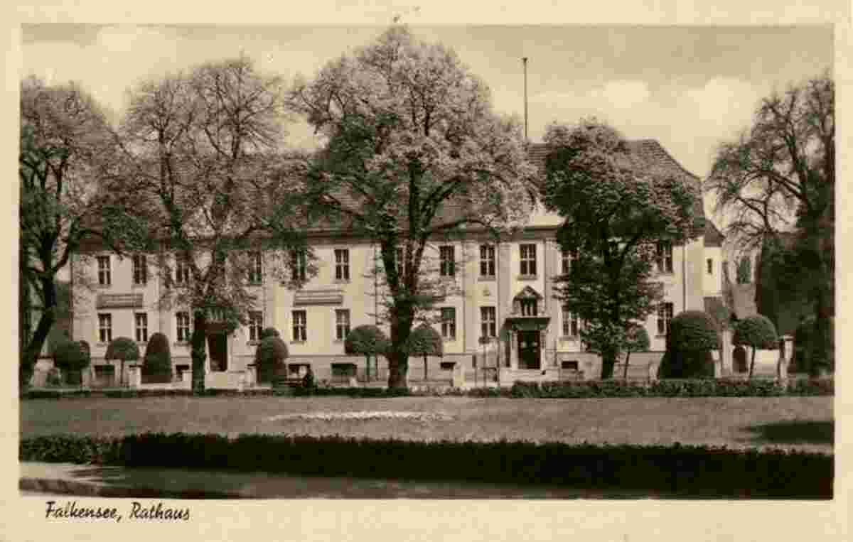 Falkensee. Rathaus
