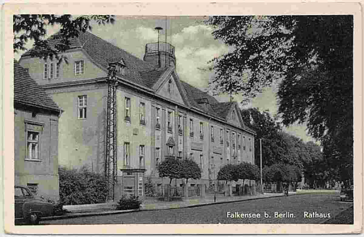 Falkensee. Rathaus