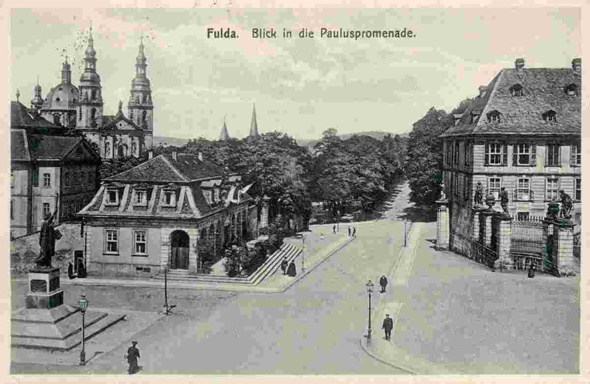 Fulda. Blick auf Bonifatiusdenkmal, Dom und Pauluspromenade, 1927